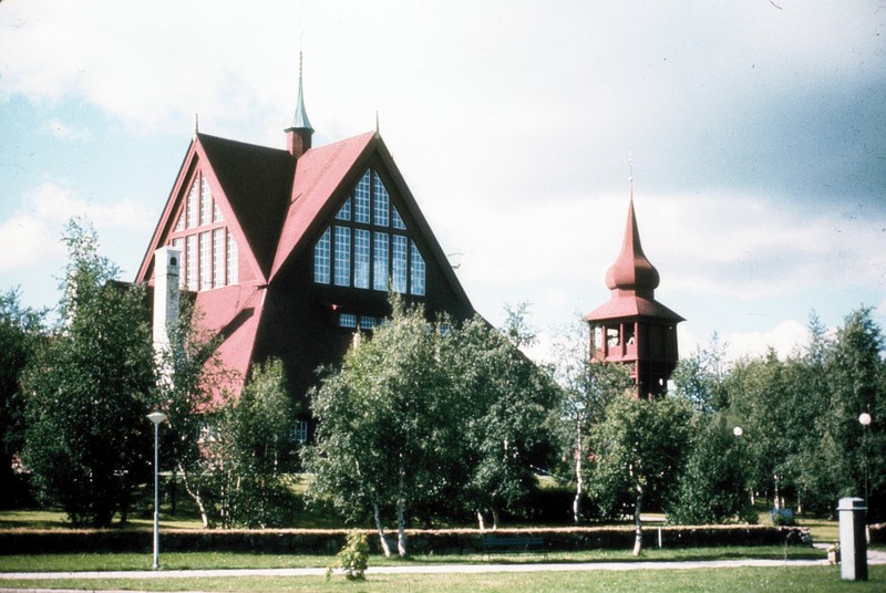 010- Kiruna-église
