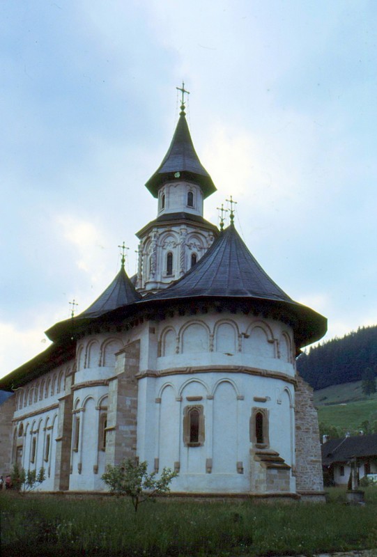 1993 31 monastère de Putna