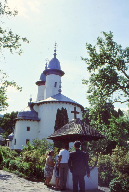 1993 60 Monastère Varatec