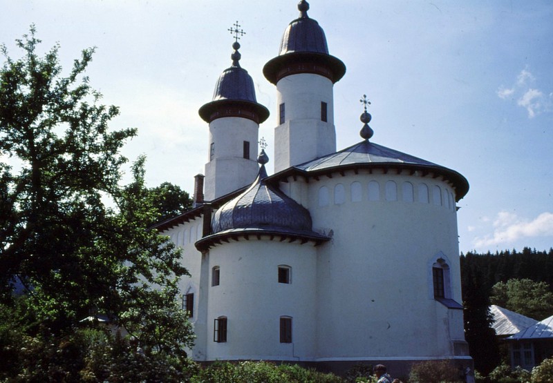 1993 61 Monastère Varatec2