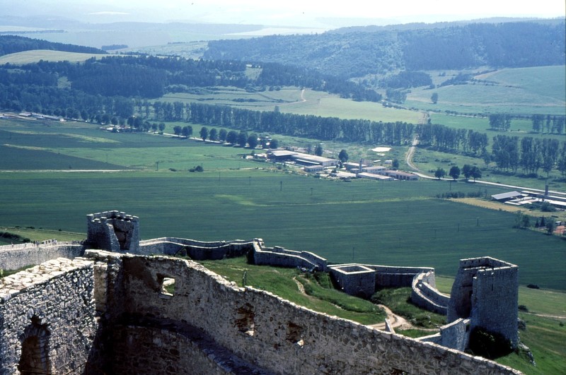 Château de Spissky : remparts