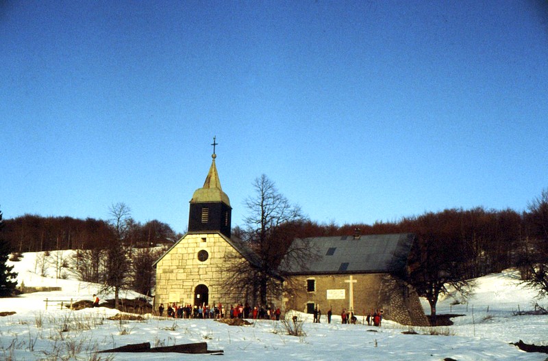 Chapelle du Retord en hiver